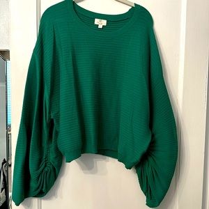 Beautiful Green Tie Sleeve Sweater